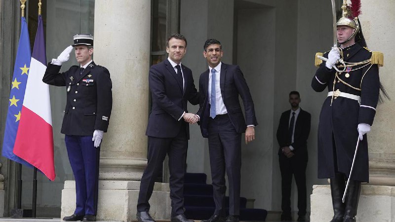 Britský premiér Sunak a francouzský ministr zahraničí ostře odsoudili íránský útok na Izra...