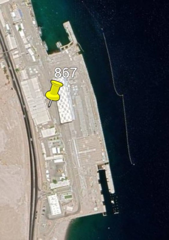 Húsíové zasáhli střelou skladiště v přístavu Ejlat v Izraeli.