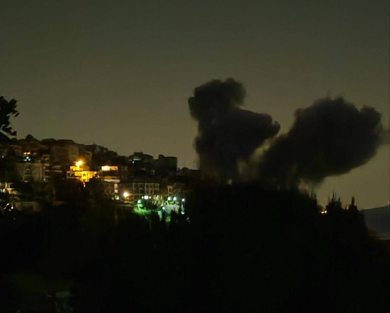 🇱🇧🇮🇱 Kromě pásma Gazy izraelská armáda bombarduje fosforem  jižní vesnice v jižn?...