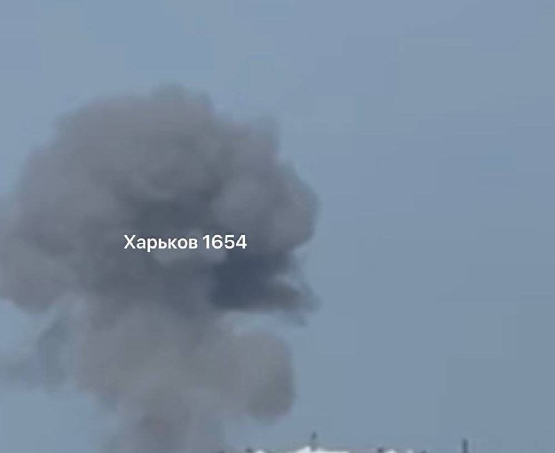 Místní úřady potvrdily výbuch dvou leteckých bomb v centrální části CharkovaOčití svědc...